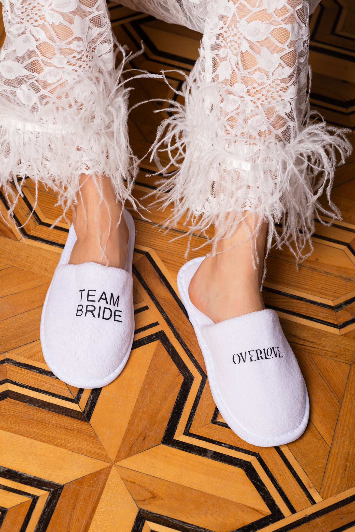 TEAM BRIDE hotel slippers