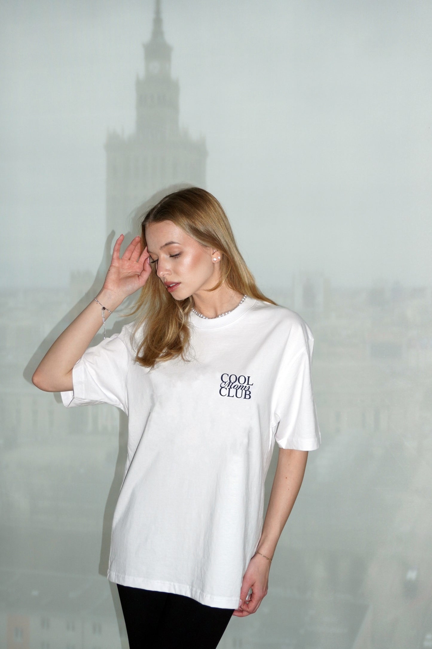 Cool Mom Club oversized t-shirt