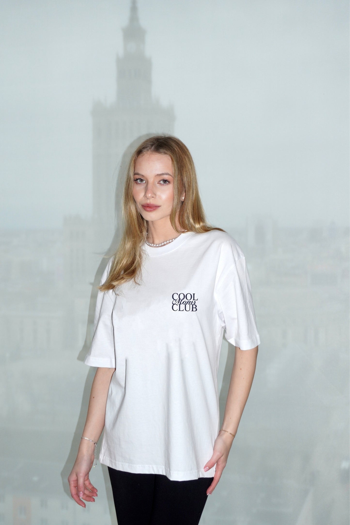 Cool Mom Club oversized t-shirt