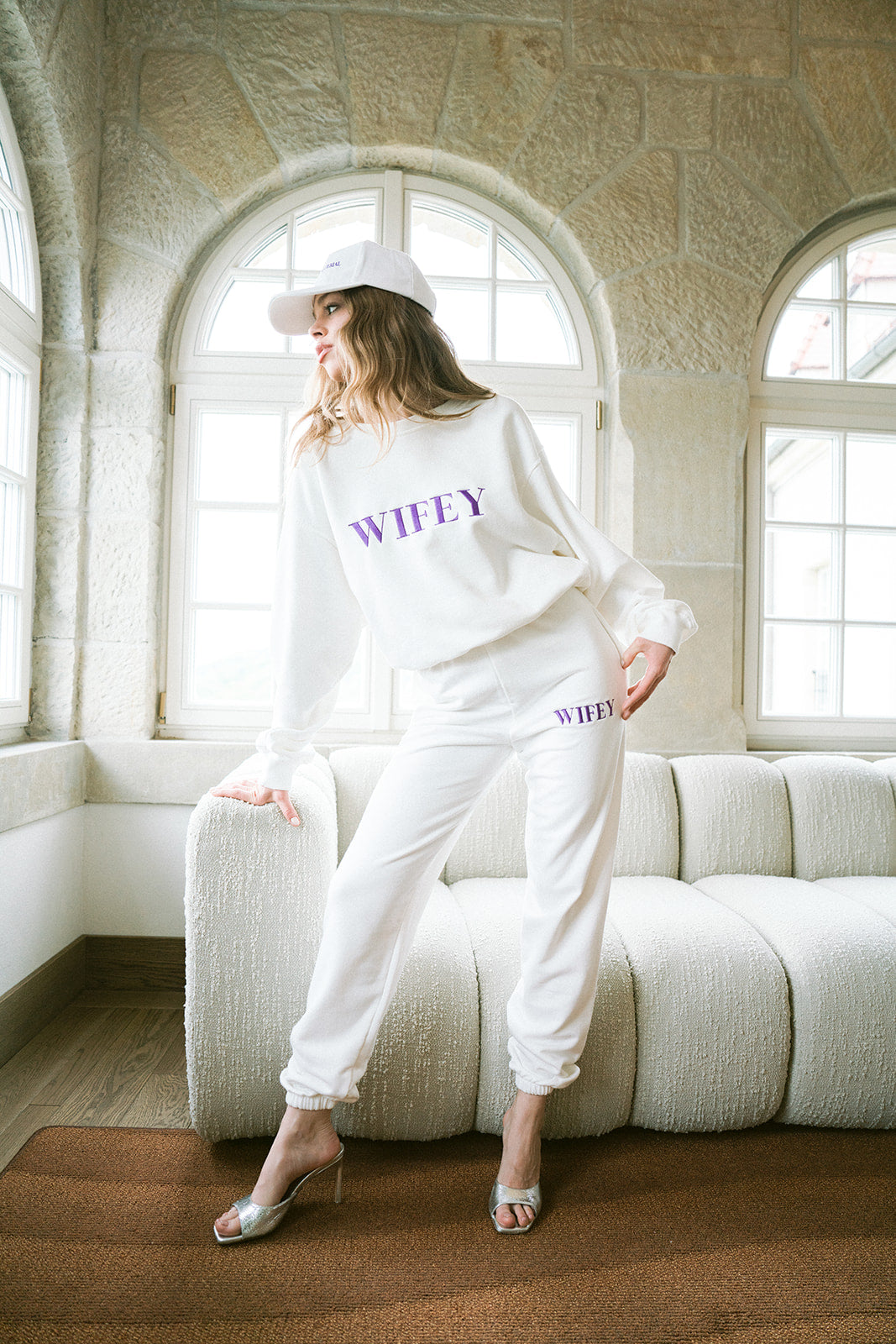 WIFEY spodnie dresowe